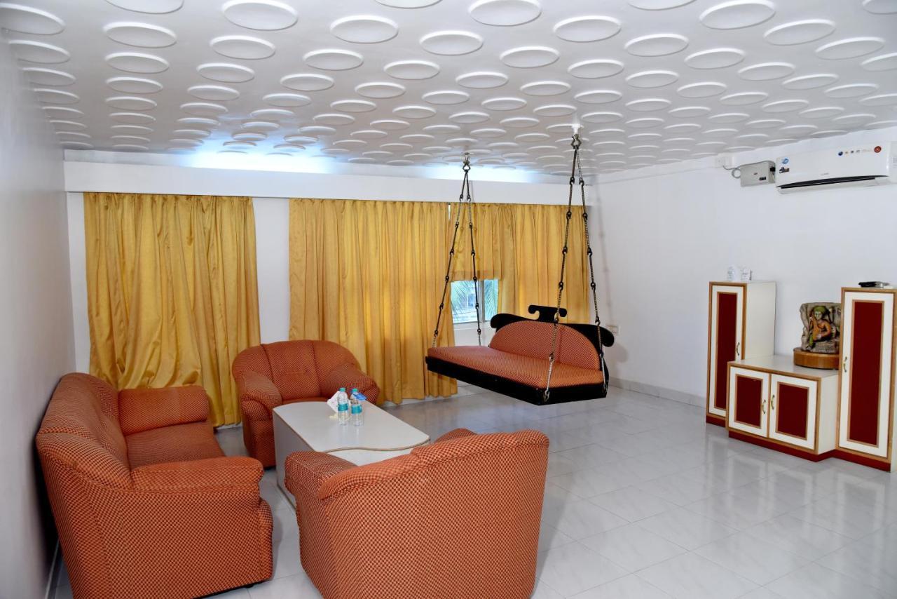 Hotel Sharada International Udupi Εξωτερικό φωτογραφία